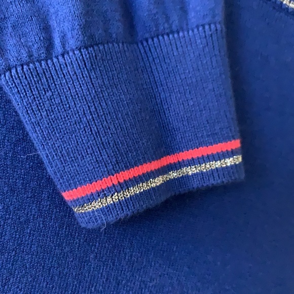 Old Navy Women’s Lightweight Sweater - Picture 3 of 15